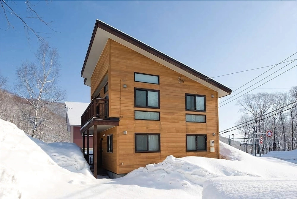Ruby Chalet