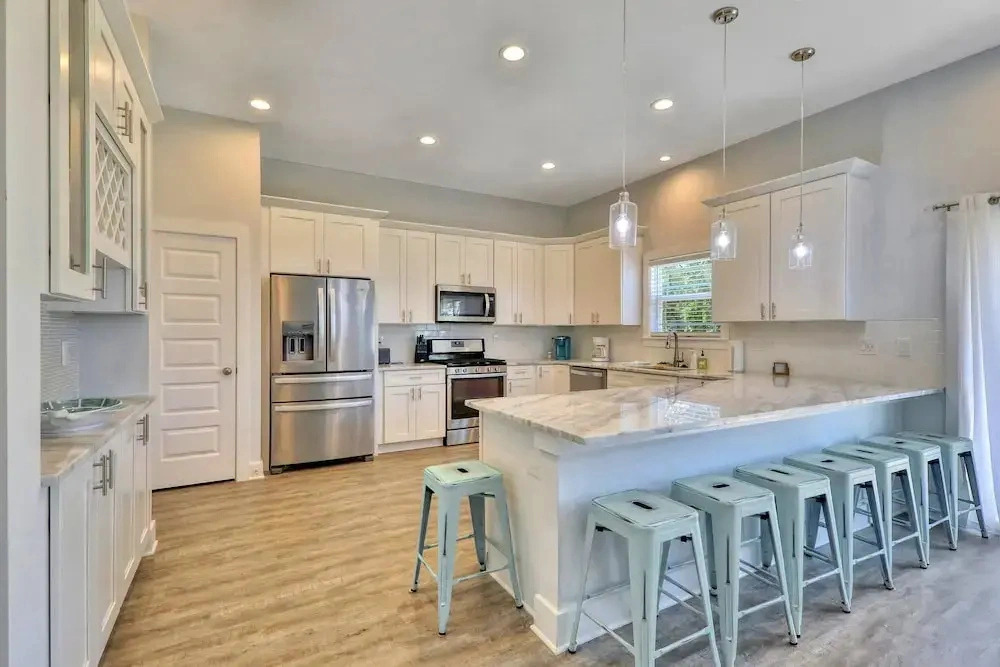 Spacious Beach Home - Just a Block From the Ocean & the River