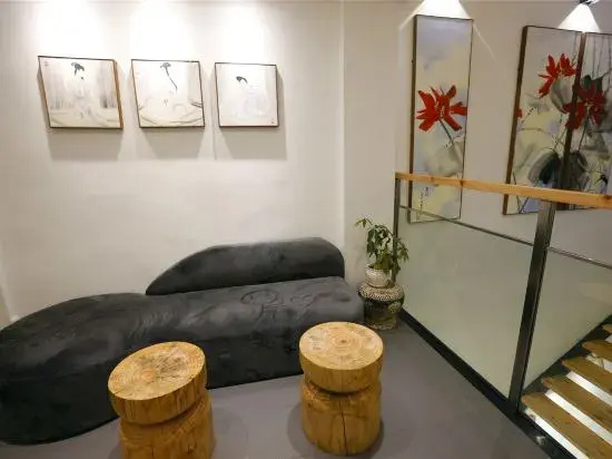 Fenghuang Yunqiao Free River View Boutique Homestay (Fenghuang Ancient City Yunqiao Branch)