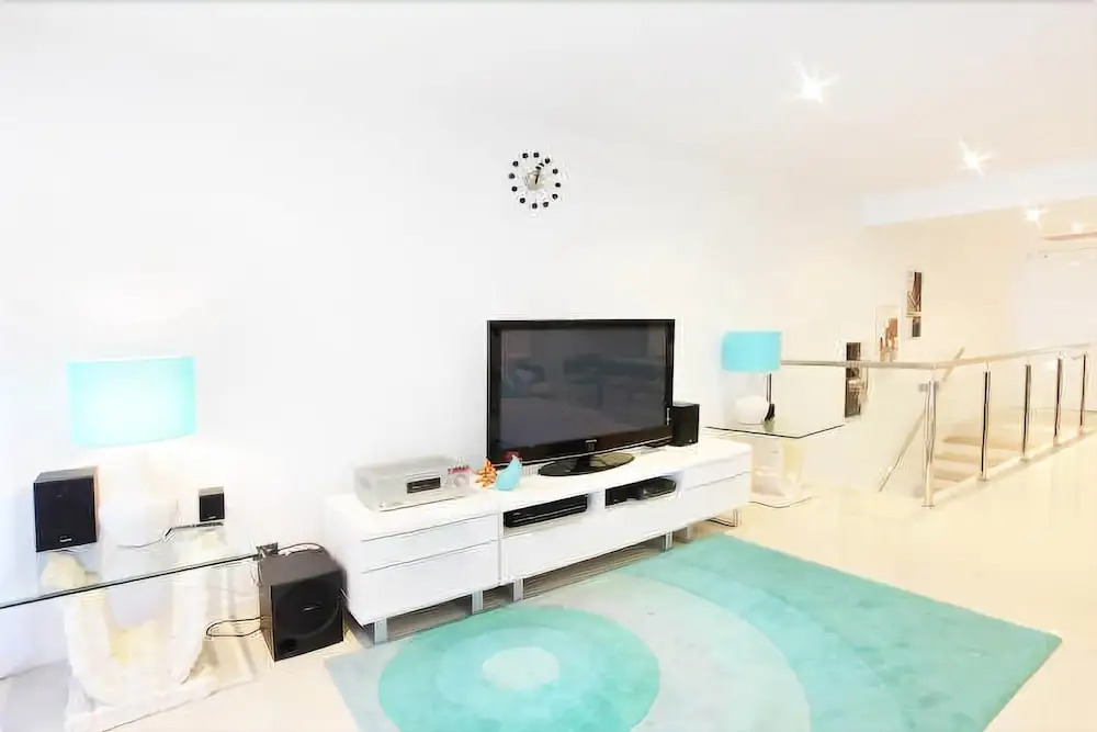 Edge Apartments on Hamilton Island by HIHA