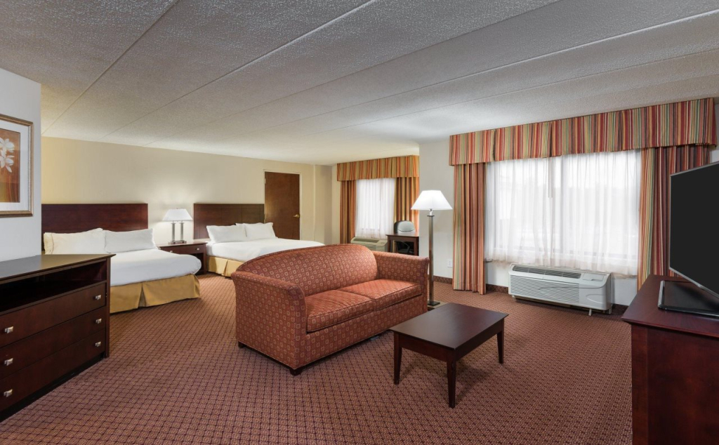 Holiday Inn Express Richmond Airport by IHG