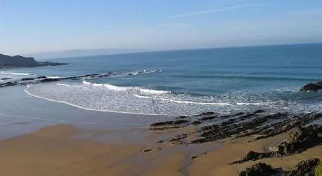 The Cliff Hotel