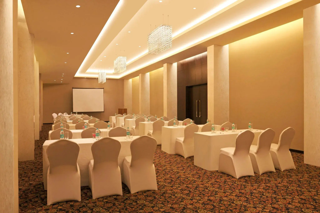 DoubleTree by Hilton-Pune Chinchwad