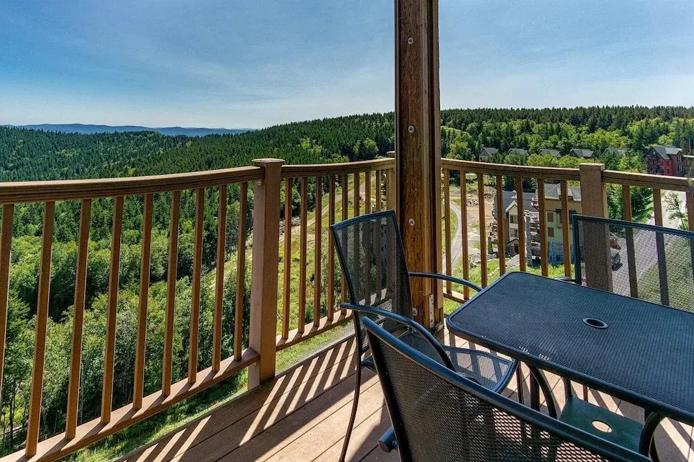 Soaring Eagle #405: 3 Br Location! Slope Side, Hot Tub