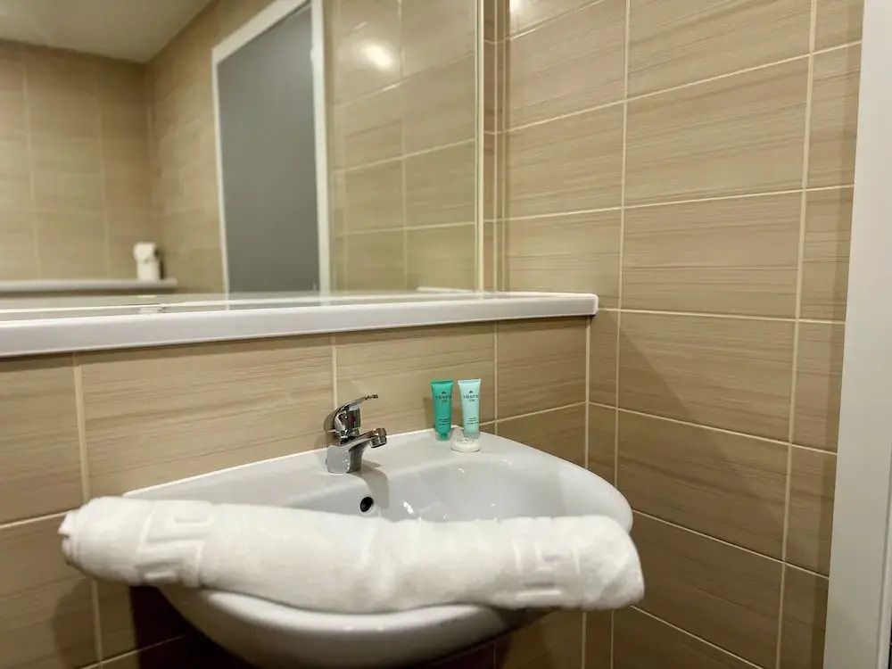 Monarchs Quay Arena Apartments by Happy Days