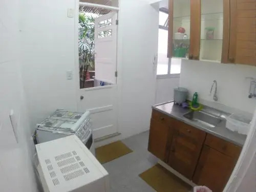 2 Quartos No Coracao Do Leblon Leb12
