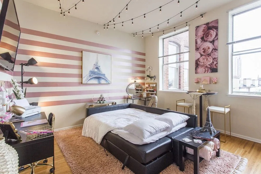 Chateau She Shed - Rittenhouse - A Taste of Paris