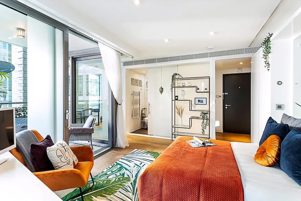 Idyllic Covent Garden Flat