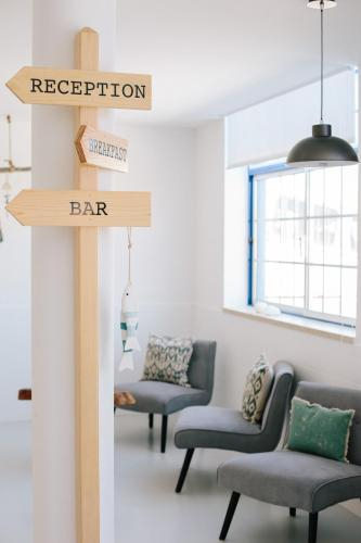 Zulla Nazaré`s Surf Village