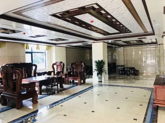Dongxing Dongsen Hotel (Wanwei Golden Beach Scenic Area)