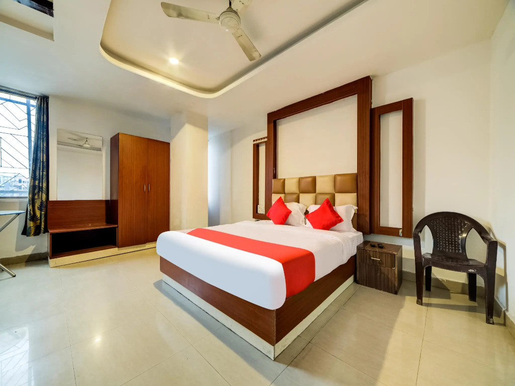 OYO 39708 Hotel Hill Park Grand