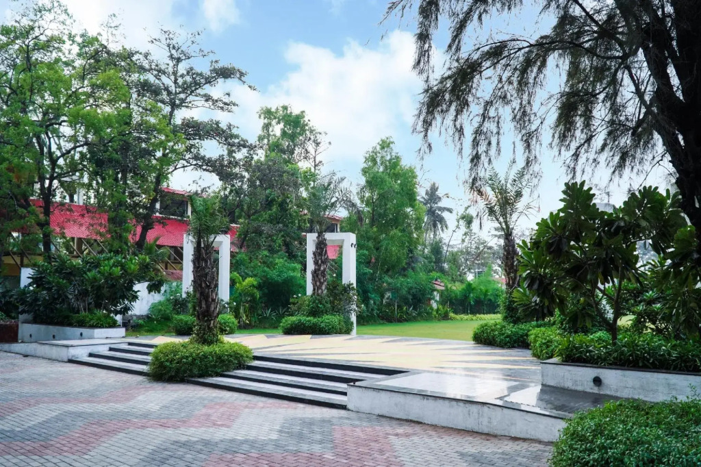 Shanti Resorts