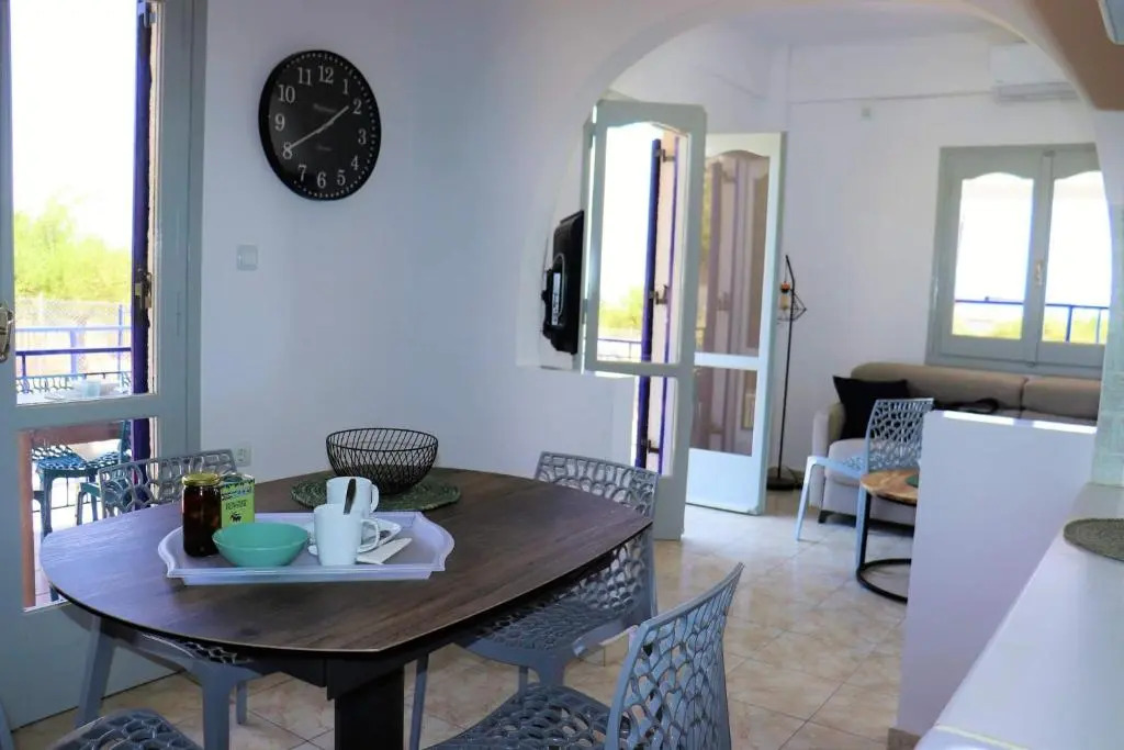 VILLA BLUE COCOON - Chrani Messinia Peloponnese- Rooftop sea view 550m from beach next to Kalamata Koroni Costa Navarino