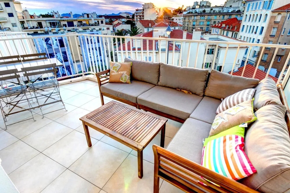 Studio in Cannes, With Wonderful Mountain View, Terrace and Wifi - 500