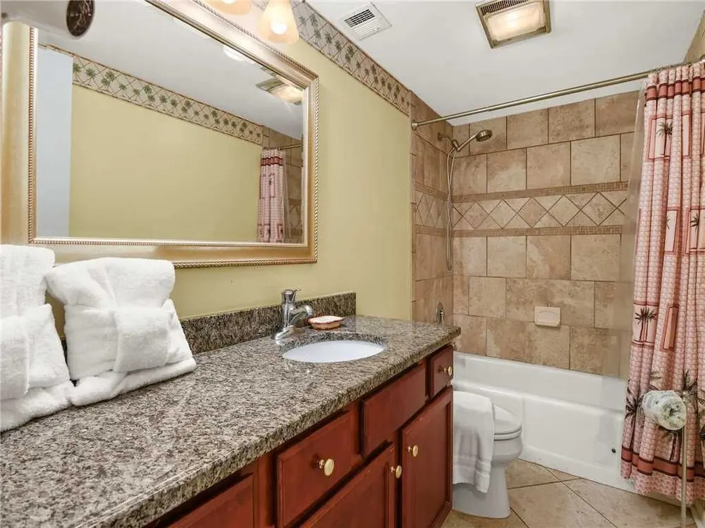 Island Club 1403 - Two Bedroom Condo