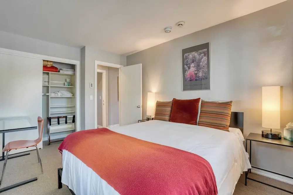 Lulu City 5B by Avantstay Across From Lift #7 10-minute Walk to Downtown