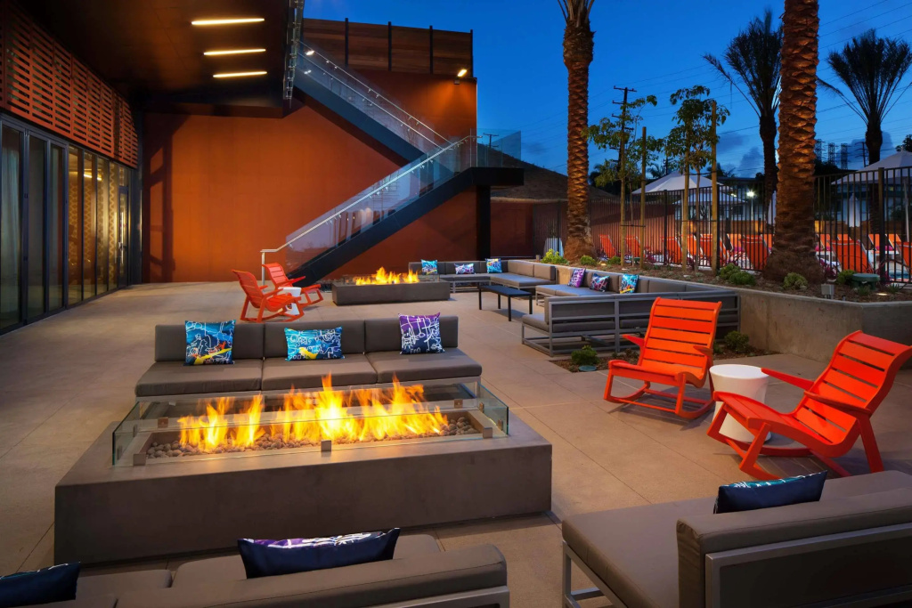 Aloft by Marriott El Segundo - Los Angeles Airport