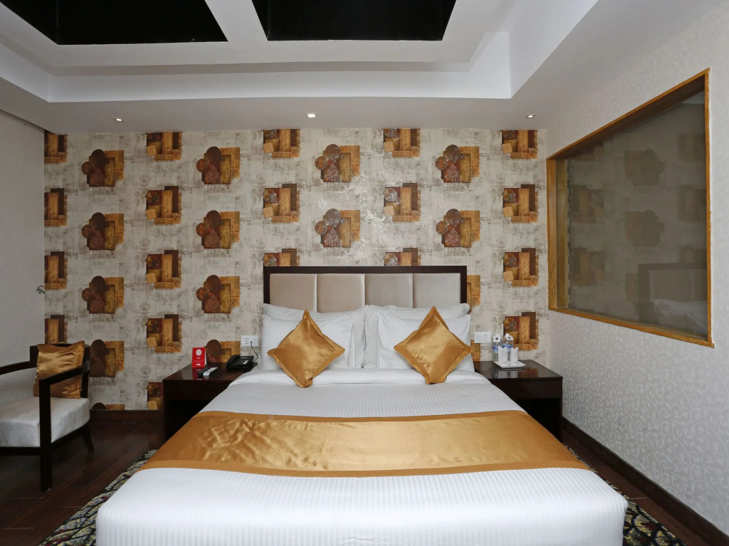 OYO 9101 Shoghi Eco Valley