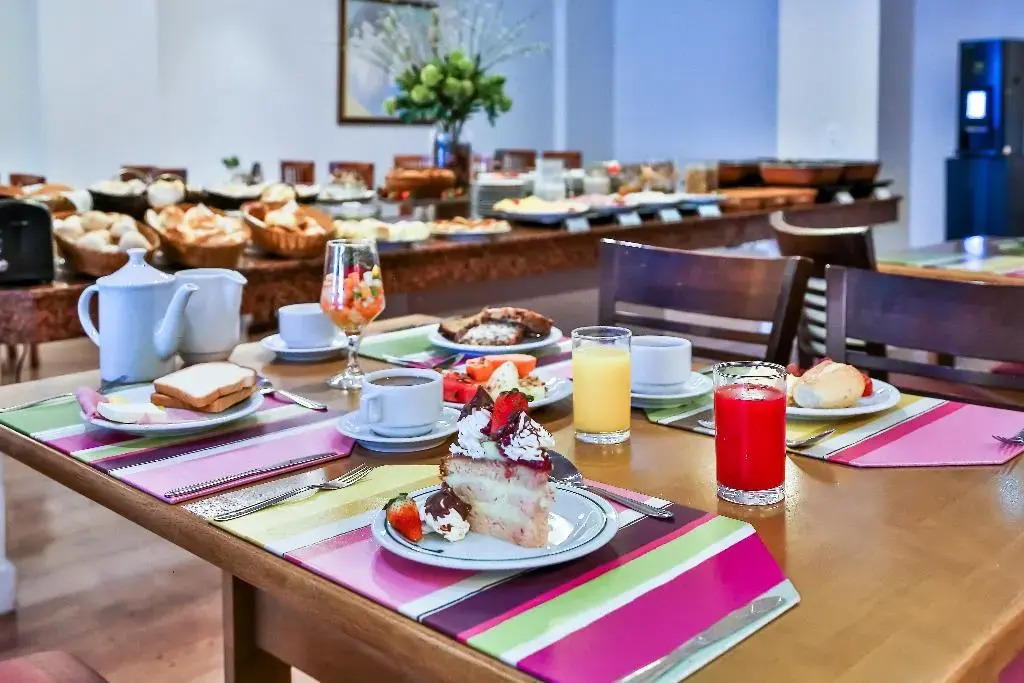 Copacabana Suites
