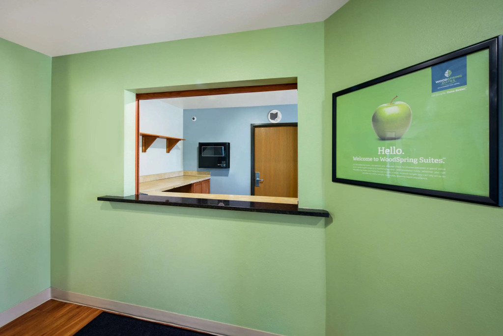 WoodSpring Suites Columbus Southeast