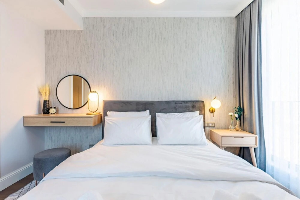 Stylish Flat Near Trendy Attractions in Beyoglu