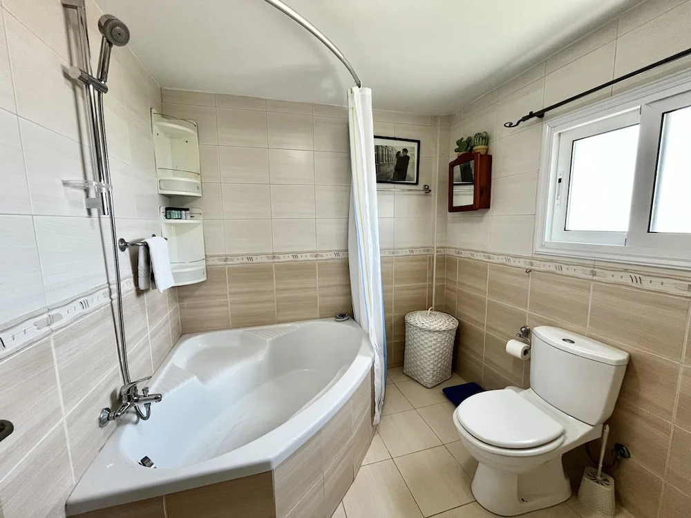 21 ATR - Stay Thalassa Villa