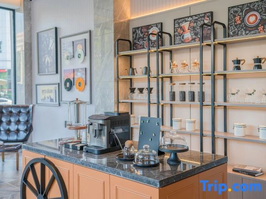 Homeinn Plus Hotel (Shenyang North Station Liaoning Provincial Government)