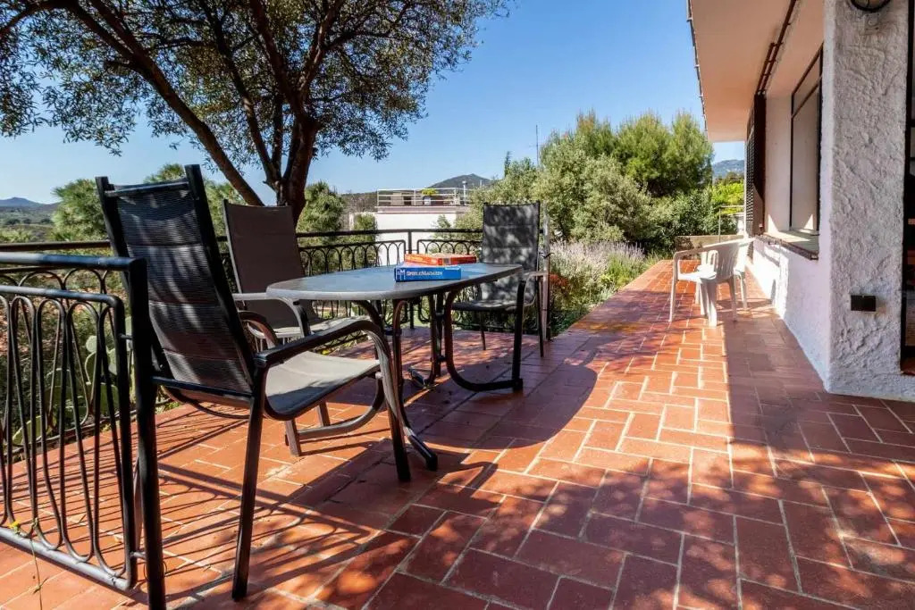 GRIFEU 08 Apartamento con agradable terraza exterior