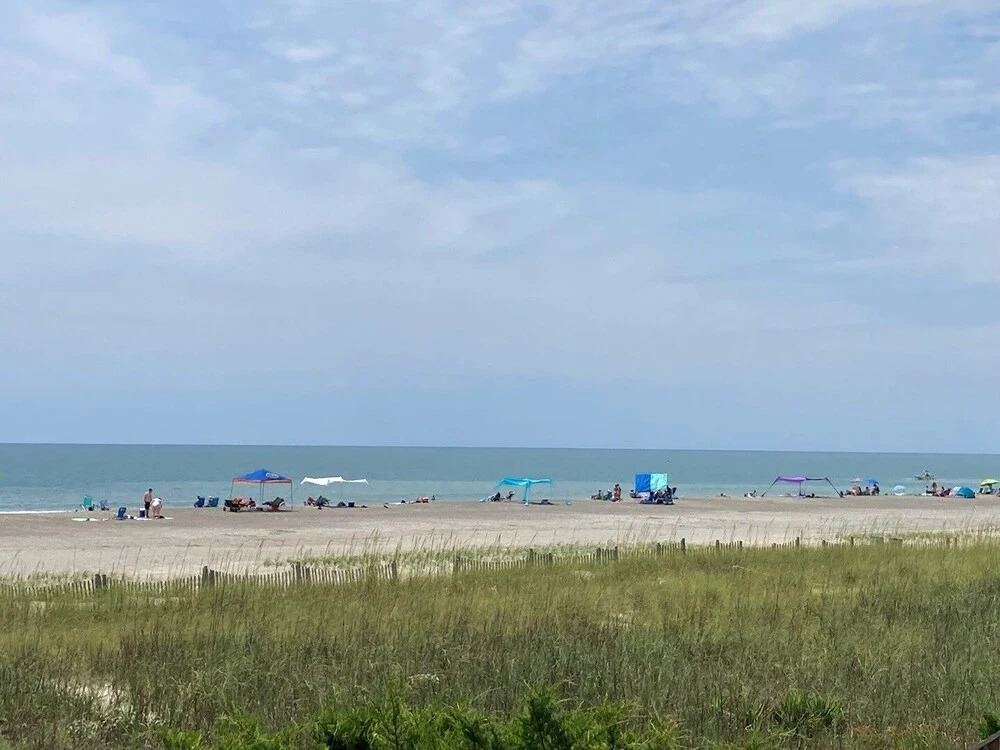 Coast 'n Along 3 Bedroom Home by RedAwning