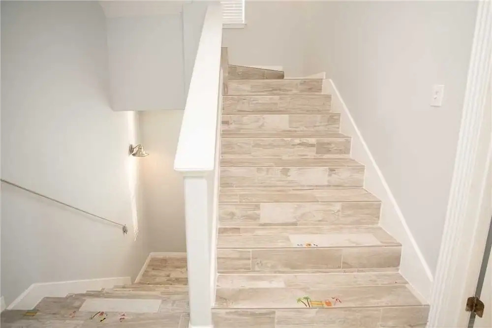 228 Mustang Royale - 4 Br Home
