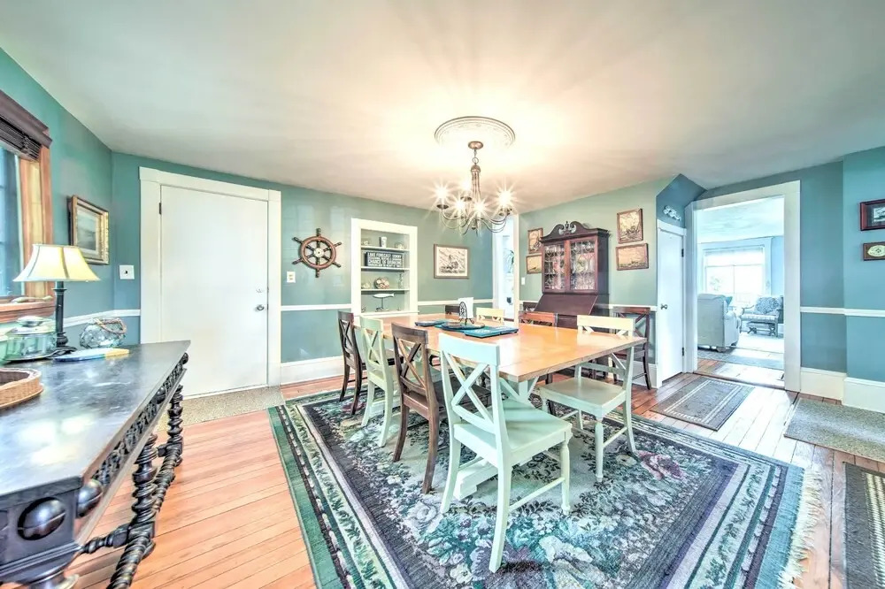 Private Waterfront Lake Erie Home w/ BBQ Patio