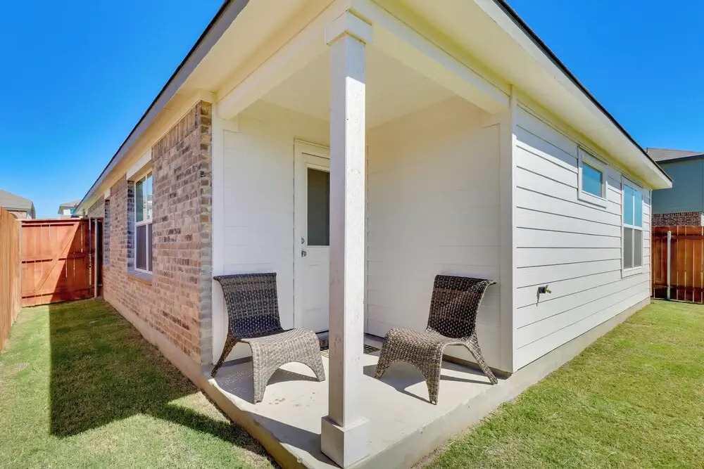 Hutto Getaway w/ Yard, 9 Mi to Lake Pflugerville!