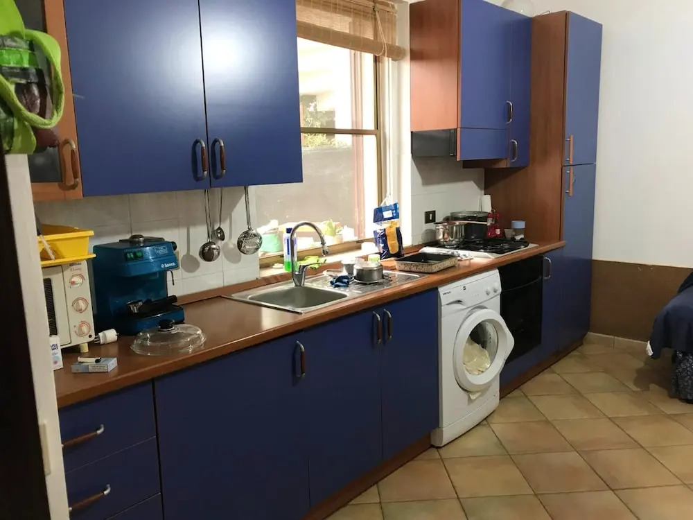 House With 2 Bedrooms in Villaggio del Golfo Near the Beach