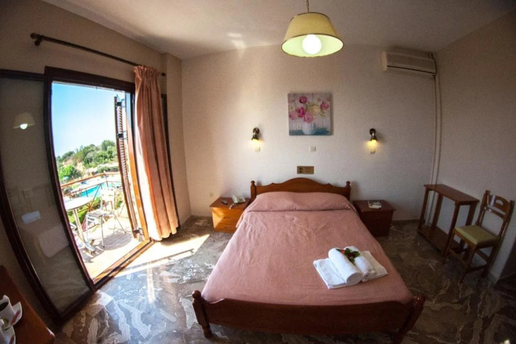 Karavados Beach Hotel