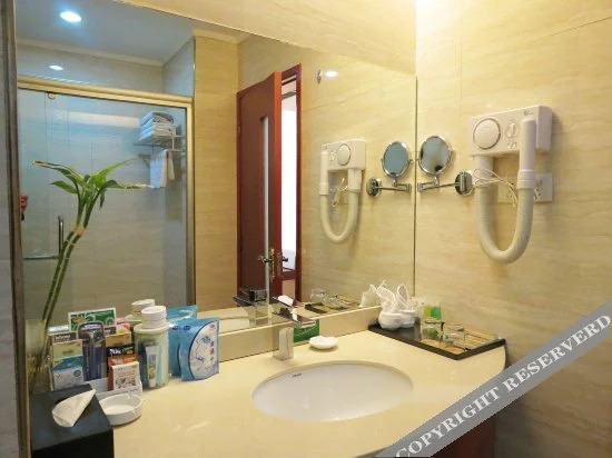 Zhengyang International Hotel