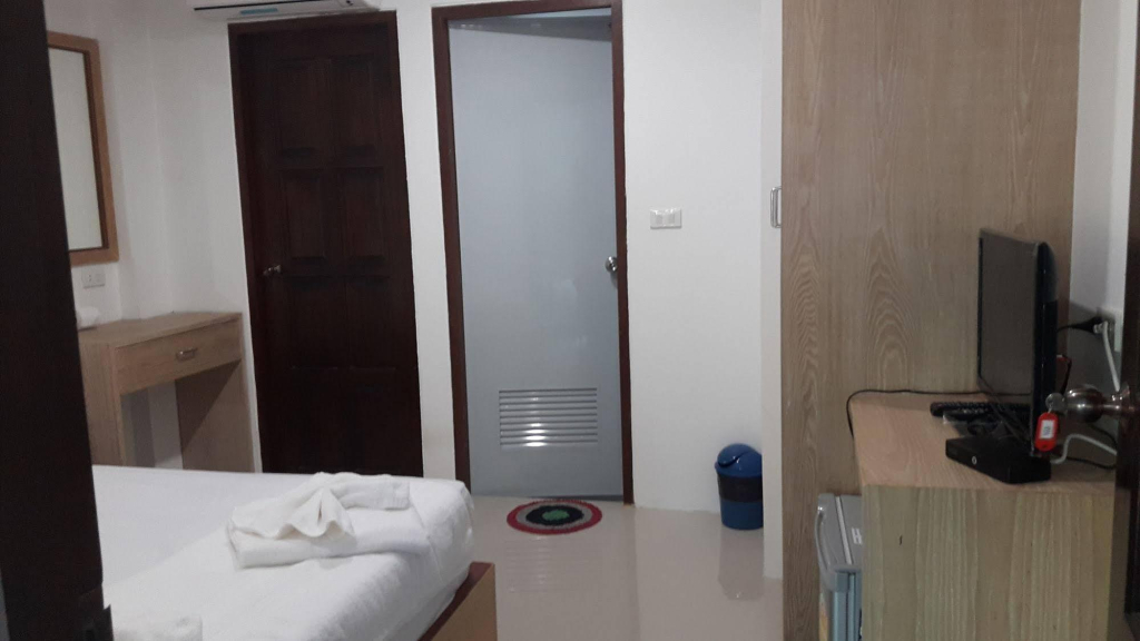 Ruang Thong Residence