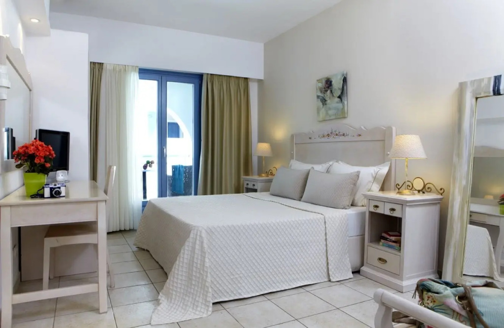 Mitos Suites