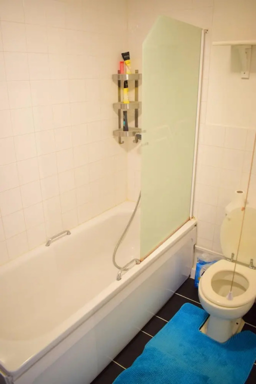 1 Bedroom Apartment In Greater London