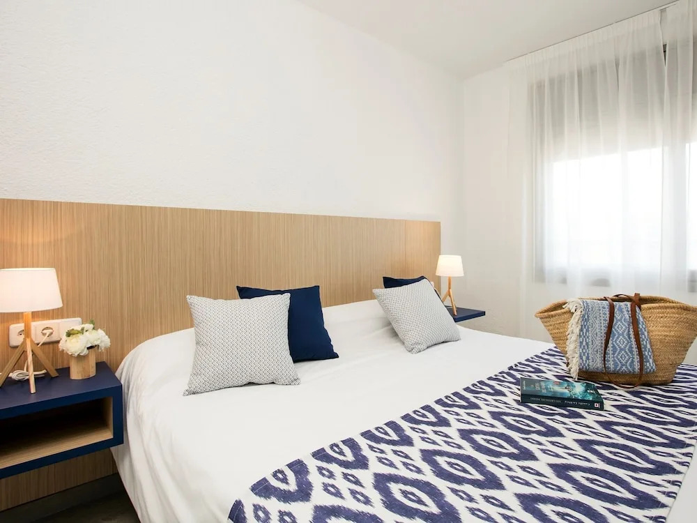 Well-furnished Apartment With Airconditioning in Blanes