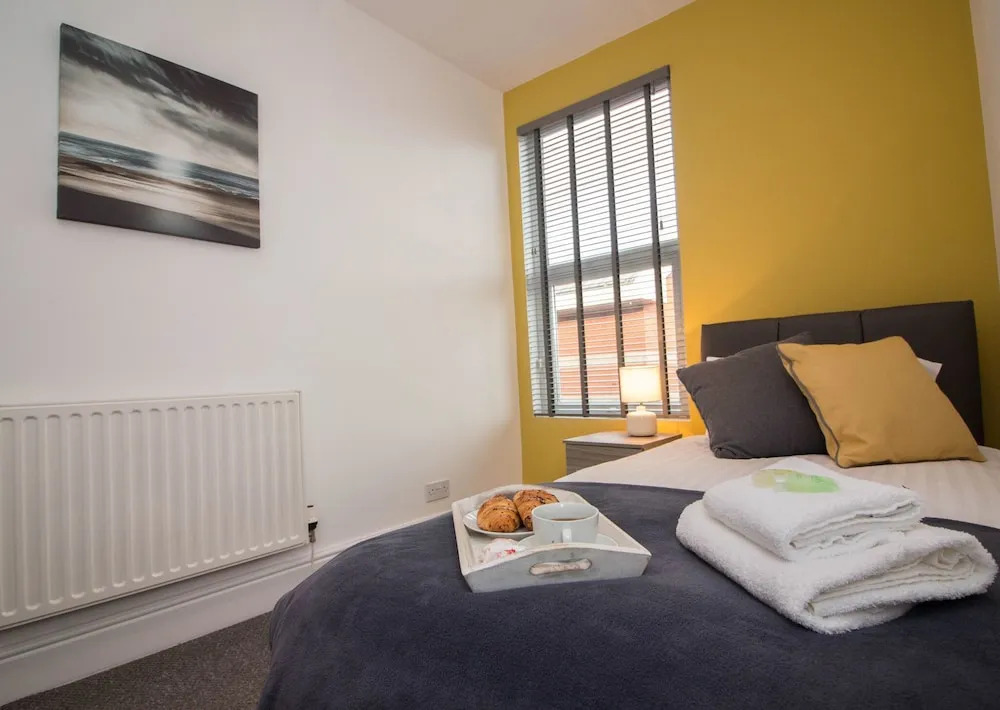 Newly Refurbished 3 Bedroom House