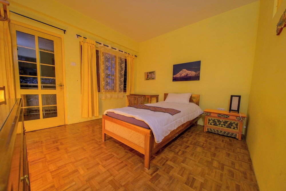 Bamboo Retreat Hotel