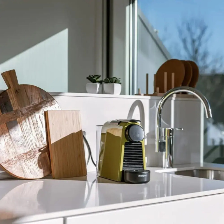 Bright Apartment Overlooking the 3 Towers of Ghent
