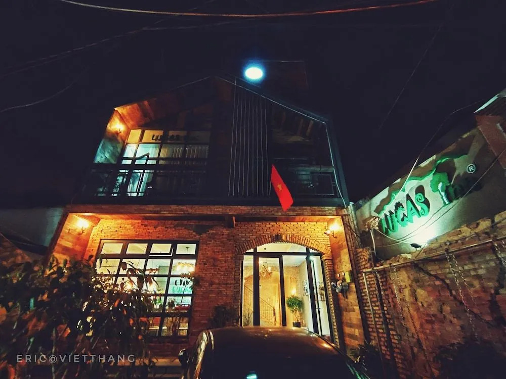 Lucas Inn 2
