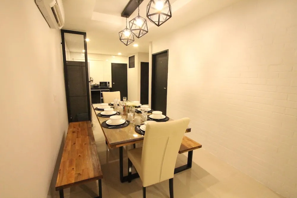 Ian's 5th Home
