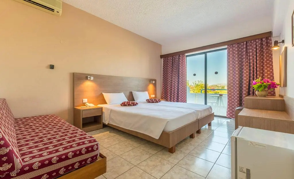Hotel Tina Flora