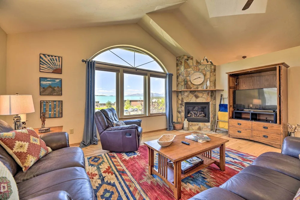 Pagosa Springs Home w/ Deck & Grill, Walk to Town!