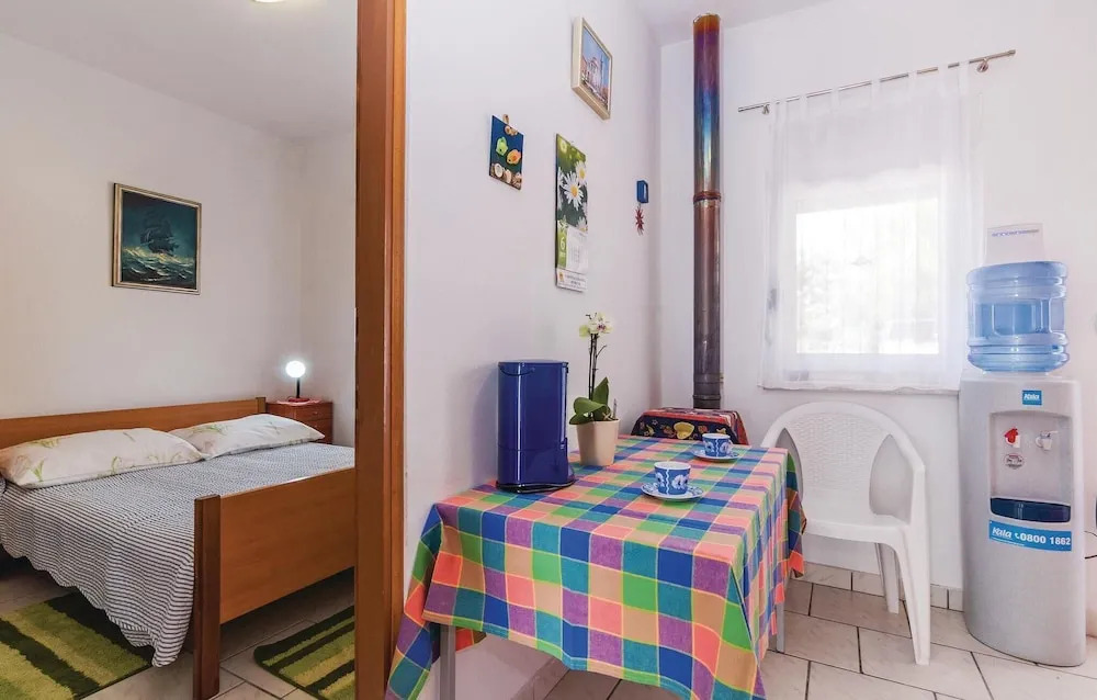Awesome Apartment in Vir With 2 Bedrooms and Wifi