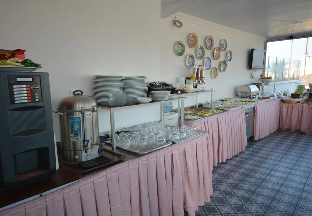Flower Palace Hotel