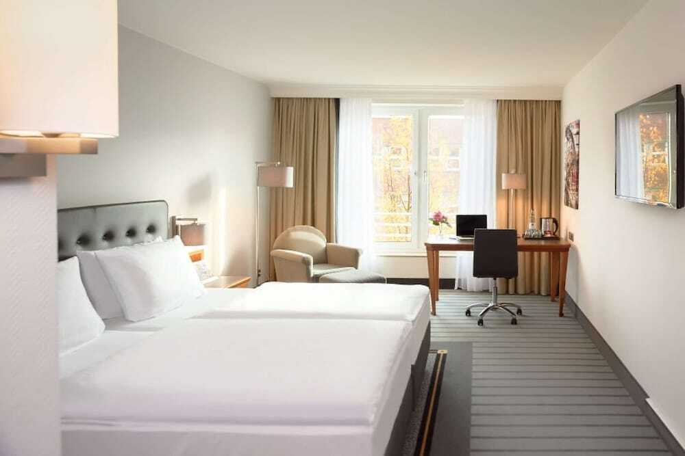 Grand Mercure