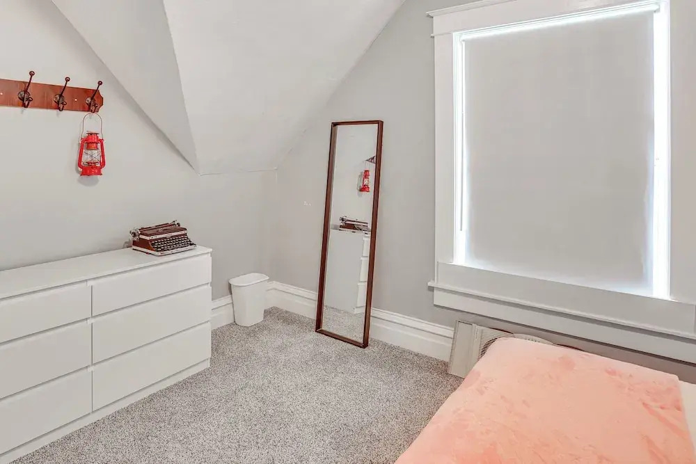 Charming Paris House ~ 1 1/2 Mi to Canyon!